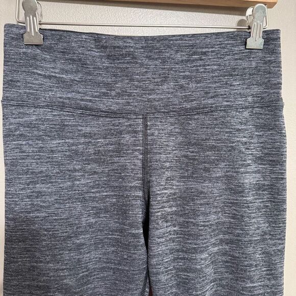 Athleta Altitude Tight Leggings Polartec Power Stretch small gray - Picture 4 of 8